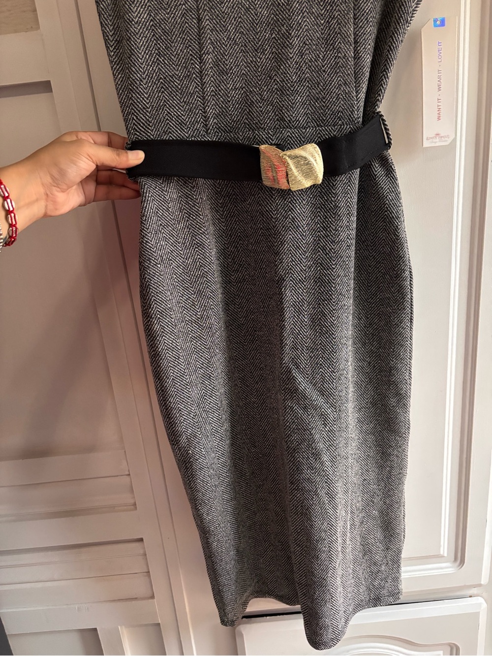 Almost Famous Gray Herringbone Midi Sheath Dress with Black Belt - Picture 3 of 10